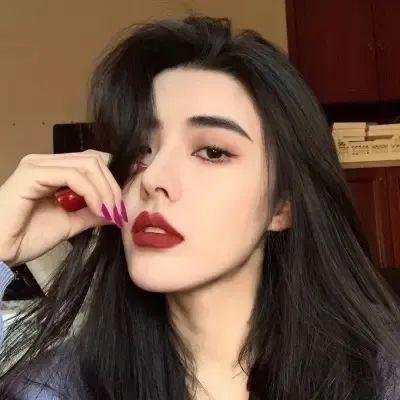 恋爱与友情之间2023